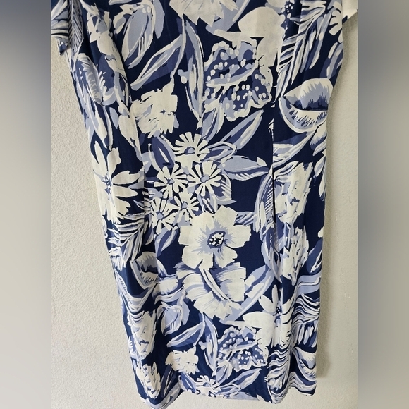 Maggy London Dress Womens Sz 14 Floral Mixed Print 100% Silk Modest Artsy - Picture 8 of 10